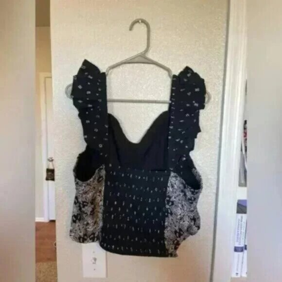 NWT TORRID Challis Smocked Ruffle Trim Crop Top - Picture 5 of 9